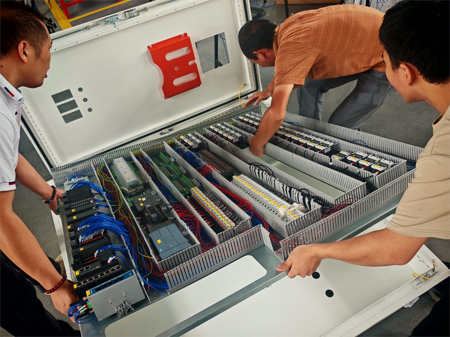 Control cabinet front view for extrusion equipment