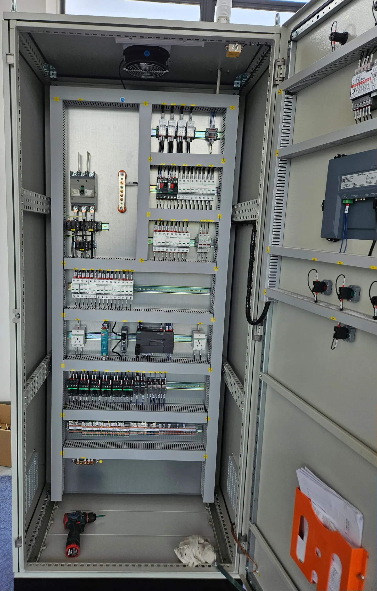 Water treatment sludge dewatering SCADA control cabinet case
