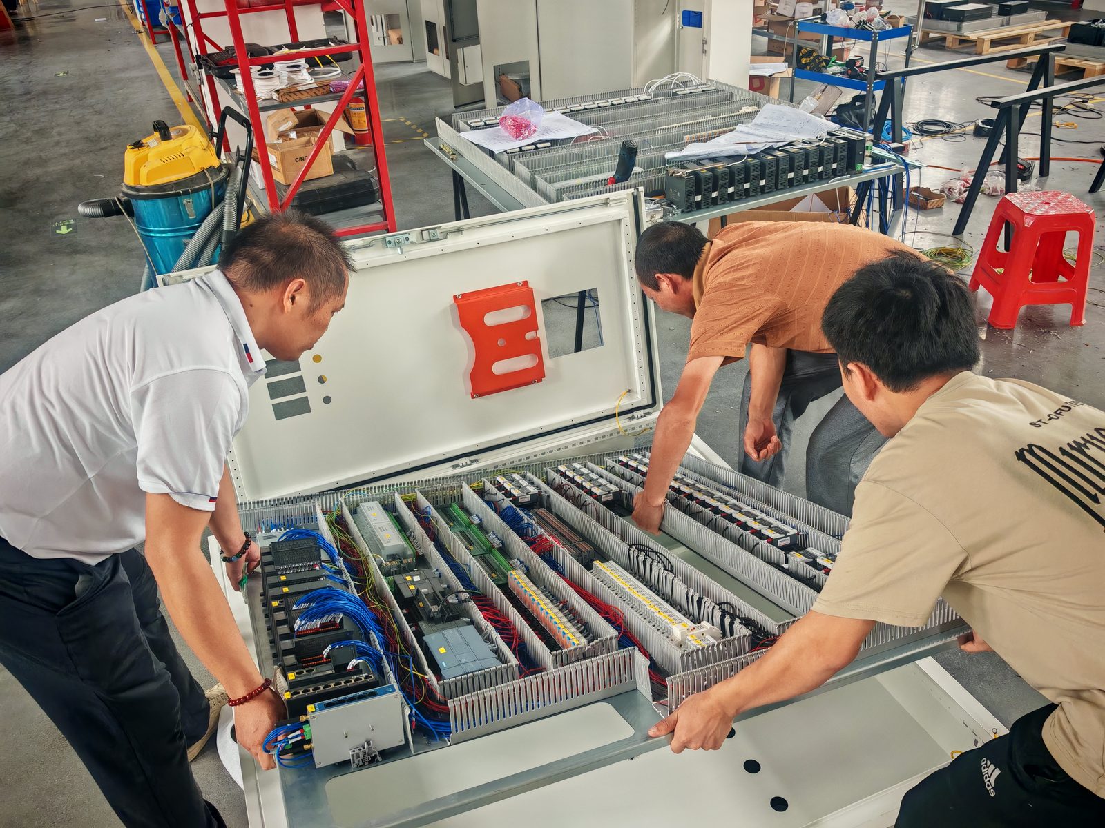 Siemens PLC and HMI control cabinet for extrusion machinery